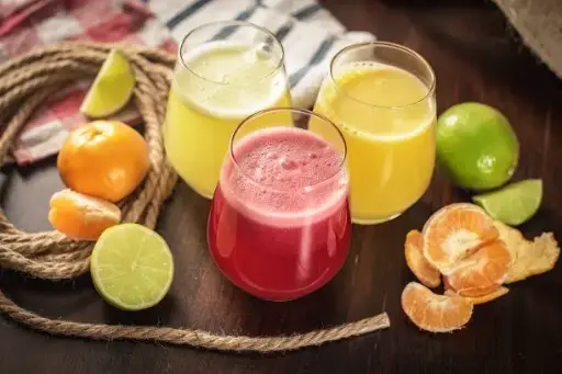 [0072] JUGO EN AGUA